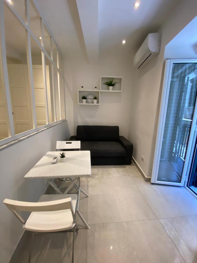 Casa Vacanze Santa Teresella 40 Napoli Ngoại thất bức ảnh