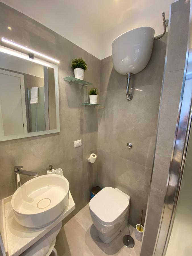 Casa Vacanze Santa Teresella 40 Napoli Ngoại thất bức ảnh