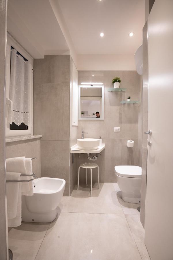 Casa Vacanze Santa Teresella 40 Napoli Ngoại thất bức ảnh